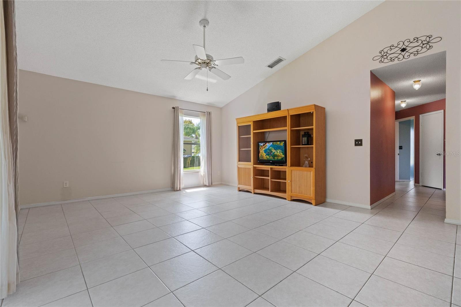 STRAFFORD PARK PH 01 - Residential