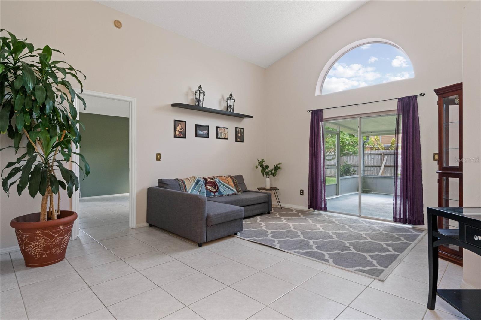 STRAFFORD PARK PH 01 - Residential