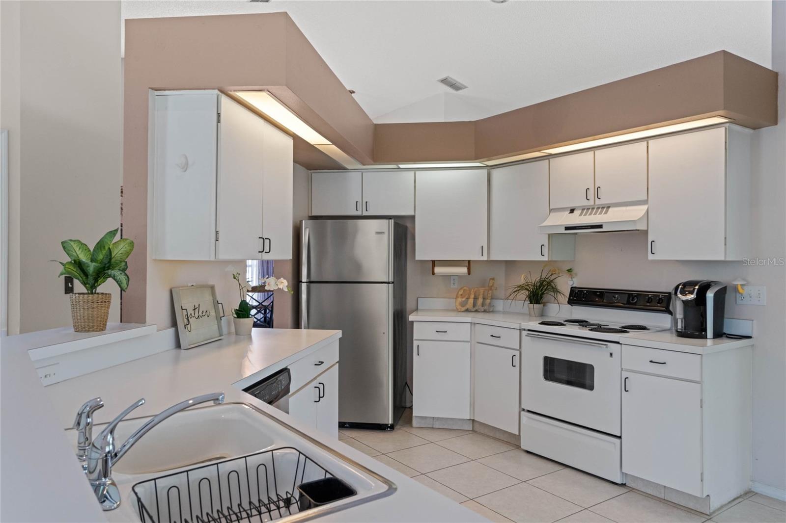 STRAFFORD PARK PH 01 - Residential