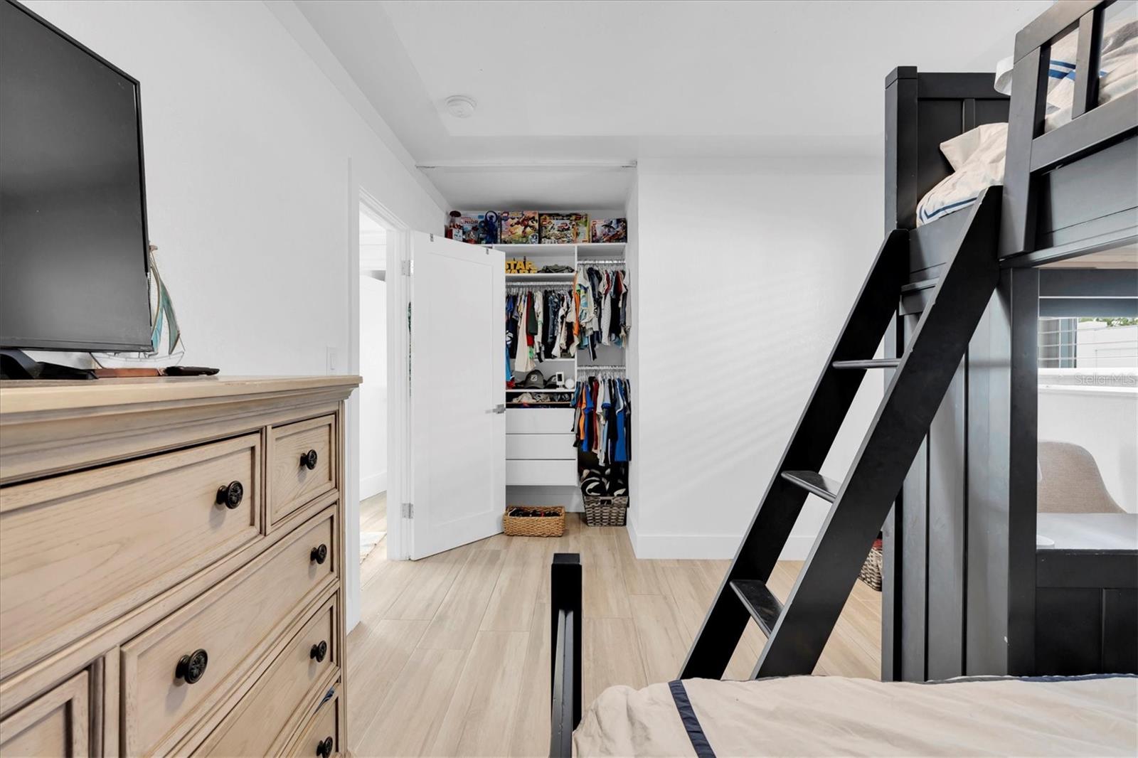 PAGES REP OF MITCHELLS BEACH 2 - Residential Lease