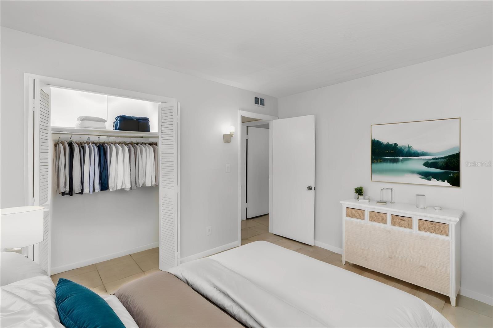 BLOUNT & WHITLEDGE SUB - Residential Lease