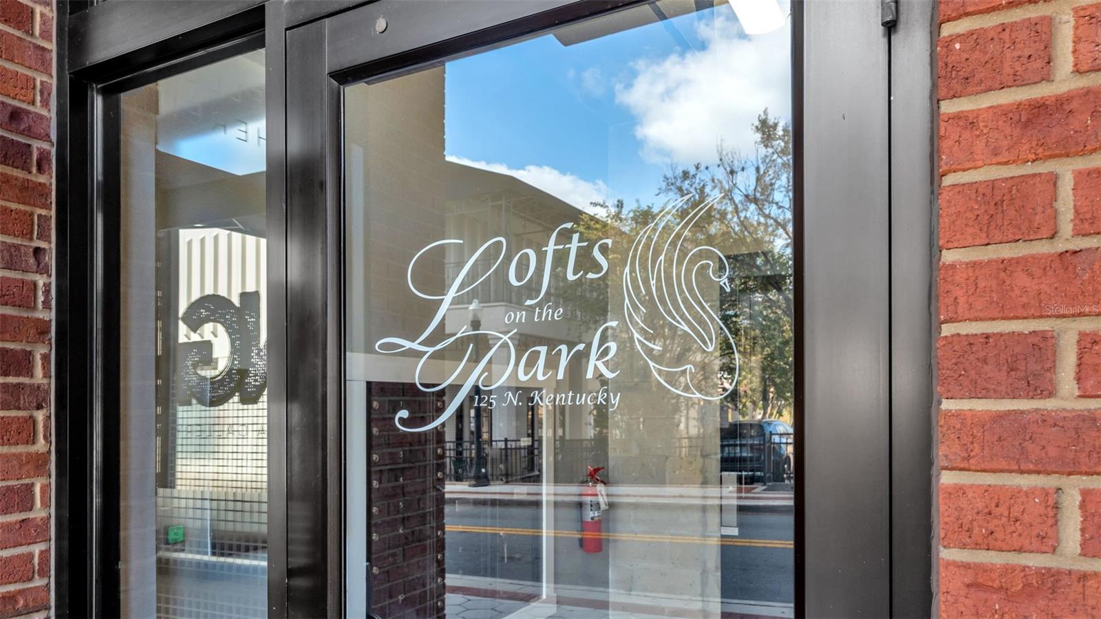 LOFTS ON PARK CONDO - Residential