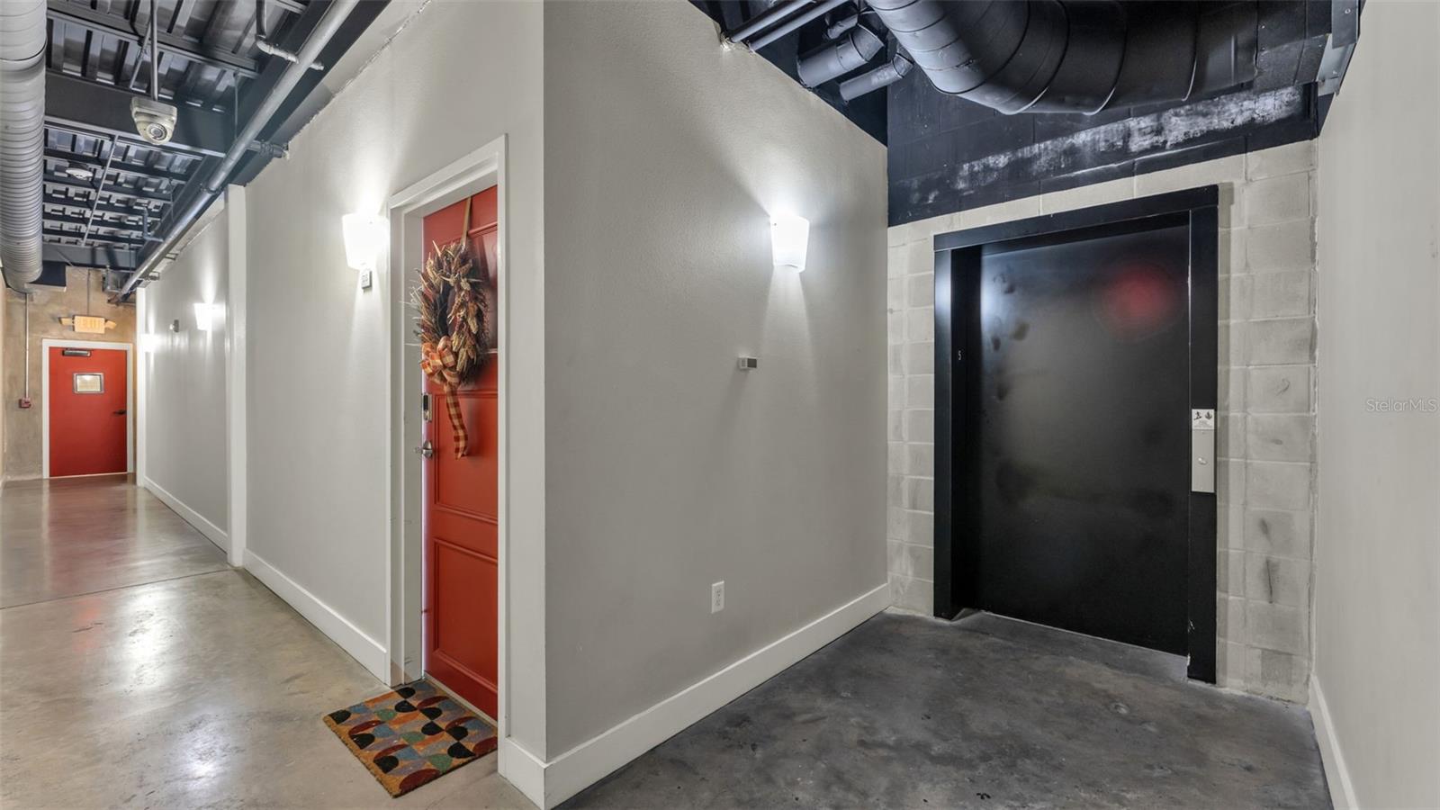 LOFTS ON PARK CONDO - Residential