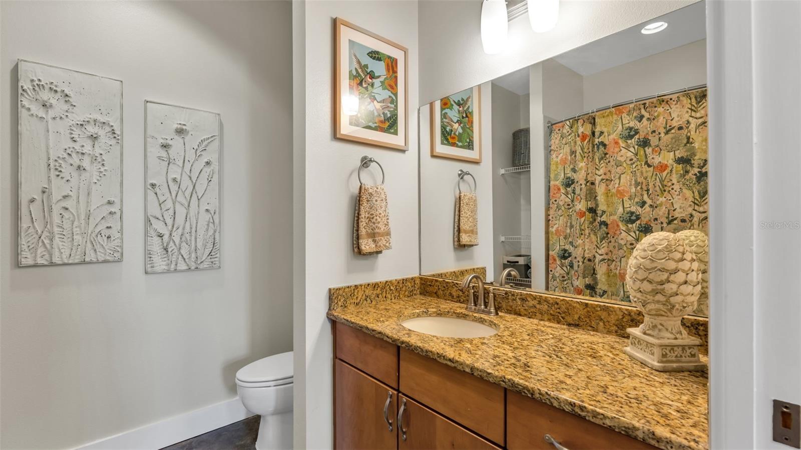 LOFTS ON PARK CONDO - Residential