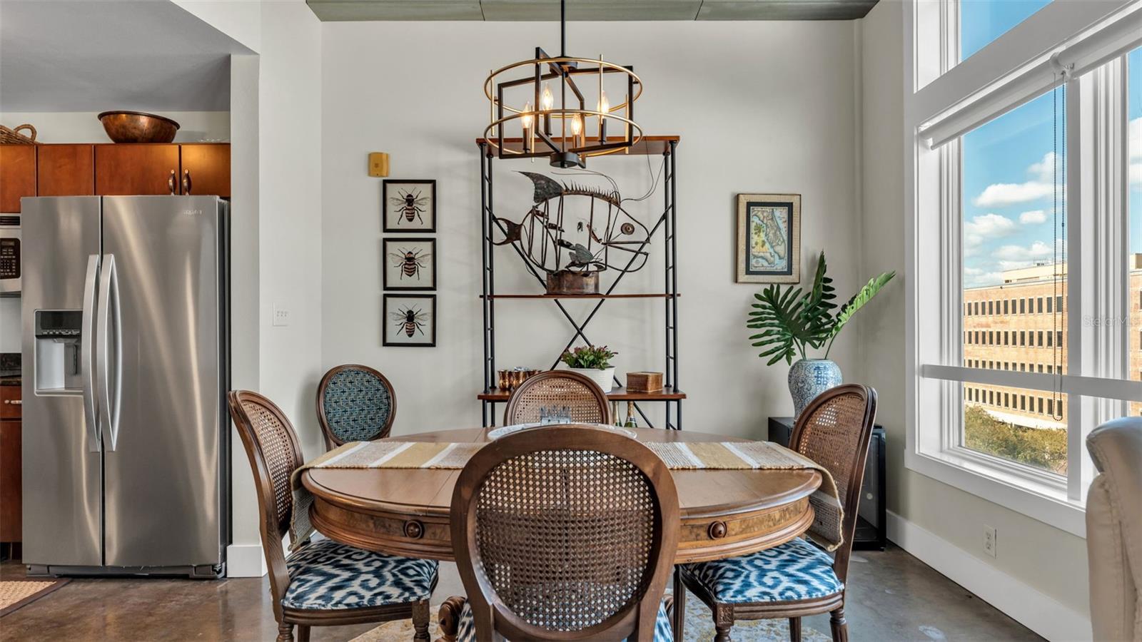 LOFTS ON PARK CONDO - Residential