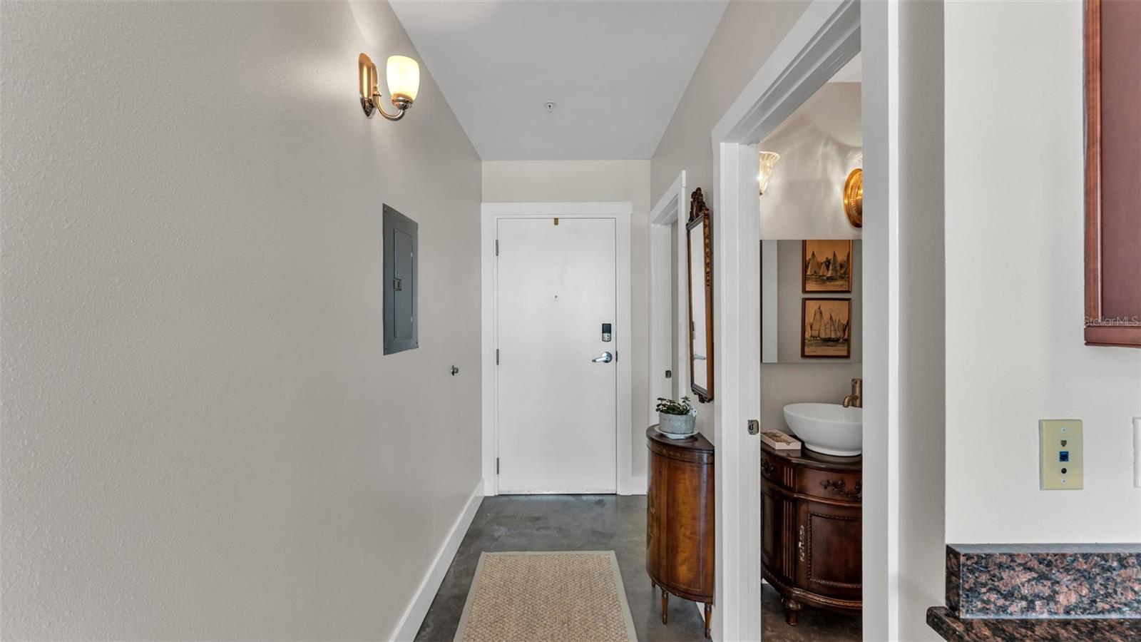 LOFTS ON PARK CONDO - Residential