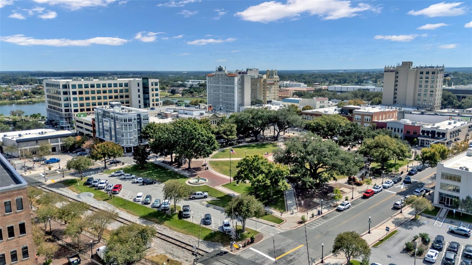 LOFTS ON PARK CONDO - Residential