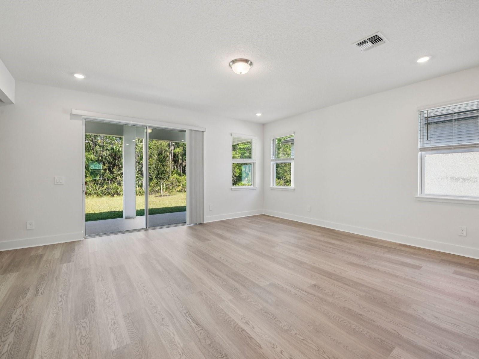 RIDGEHAVEN - Residential