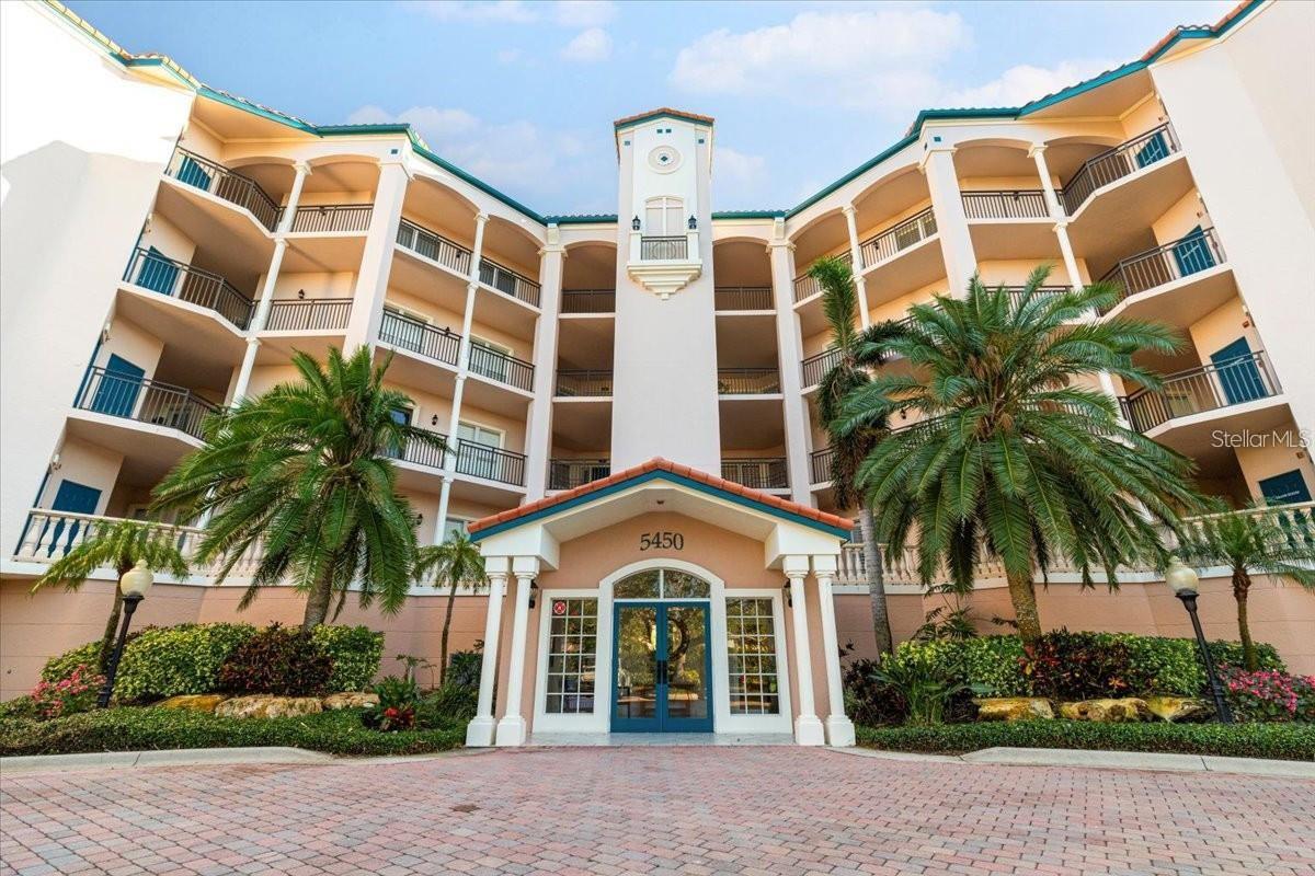 EAGLES POINT AT THE LANDINGS 4 - Residential