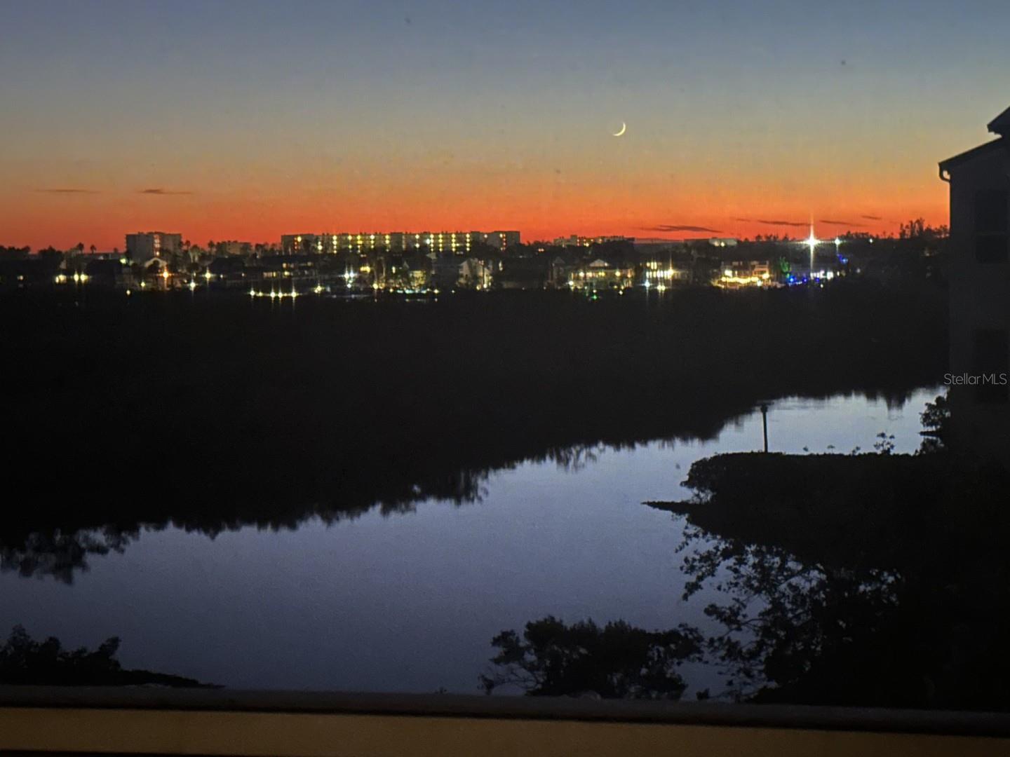 EAGLES POINT AT THE LANDINGS 4 - Residential