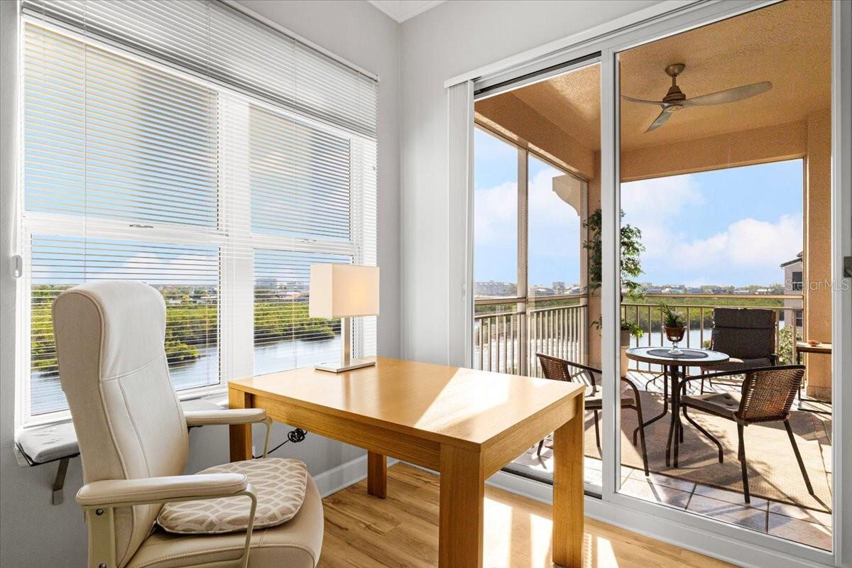 EAGLES POINT AT THE LANDINGS 4 - Residential