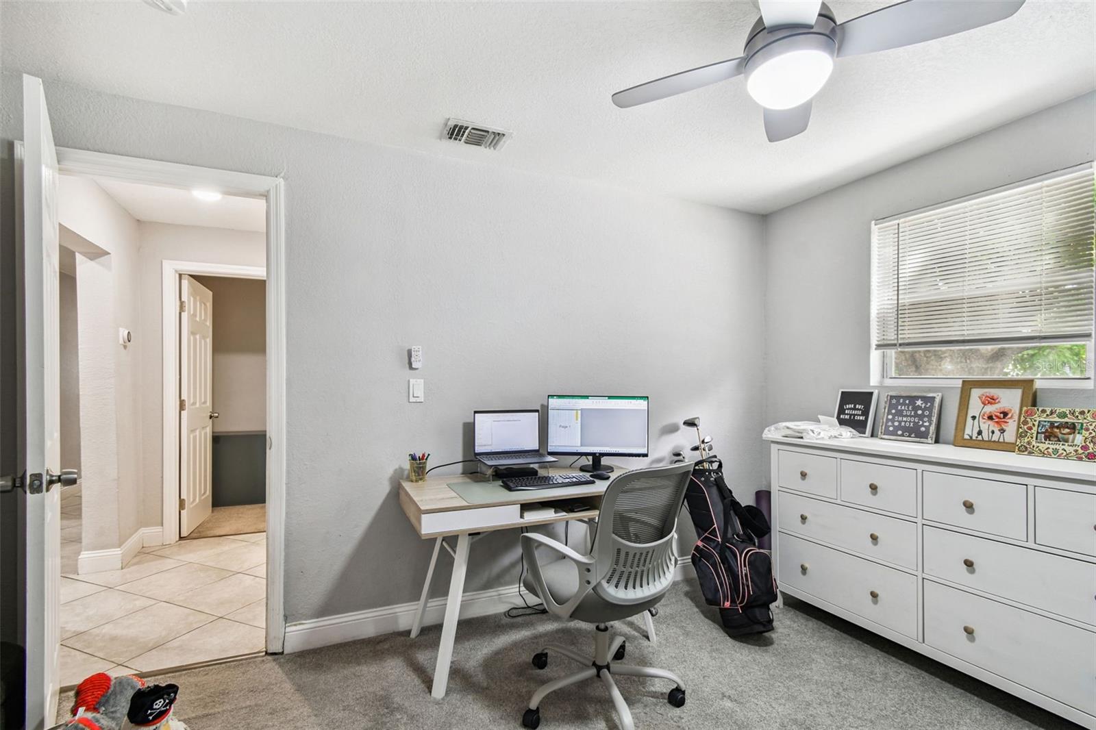 LA CARBAYERA - Residential Lease