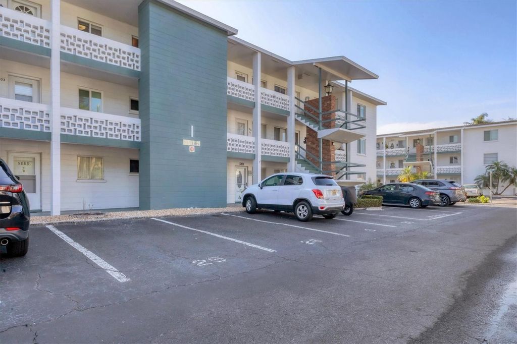 Photo of 5891 Welcome Road #I6, Bradenton, FL 34207 (MLS # A4657117)