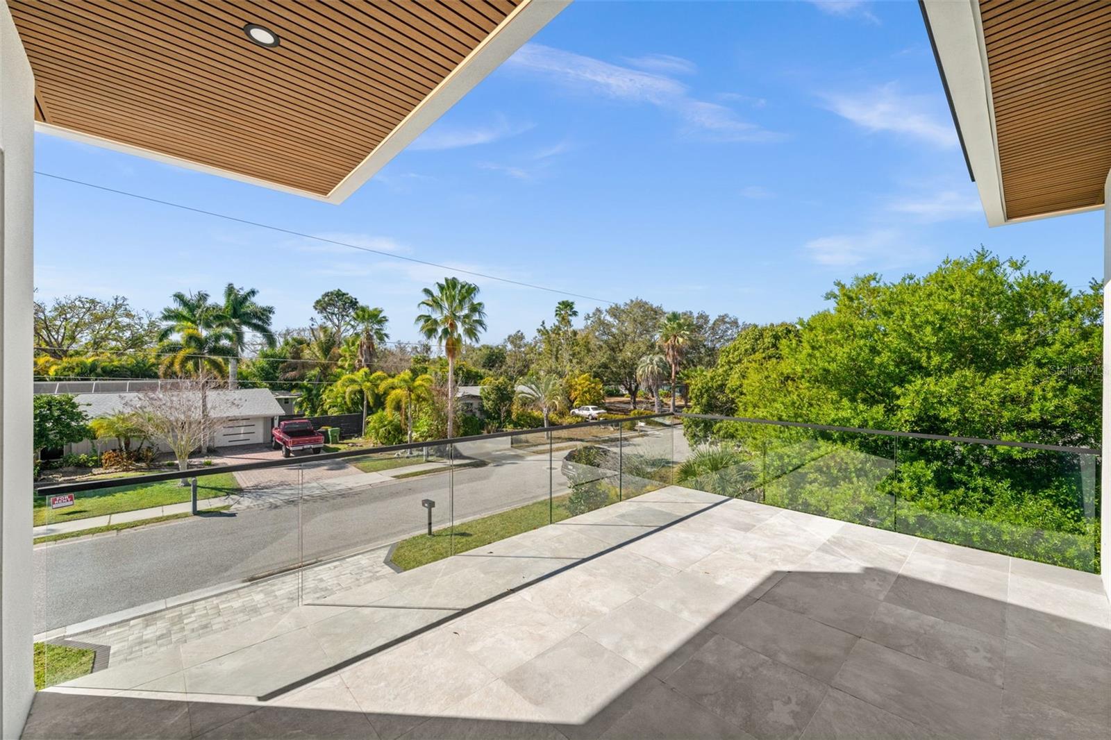 SOUTH GATE - Residential