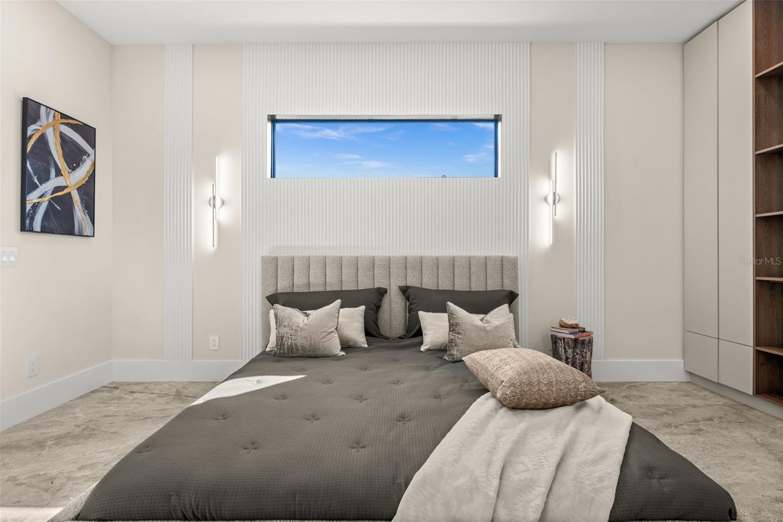 SOUTH GATE - Residential