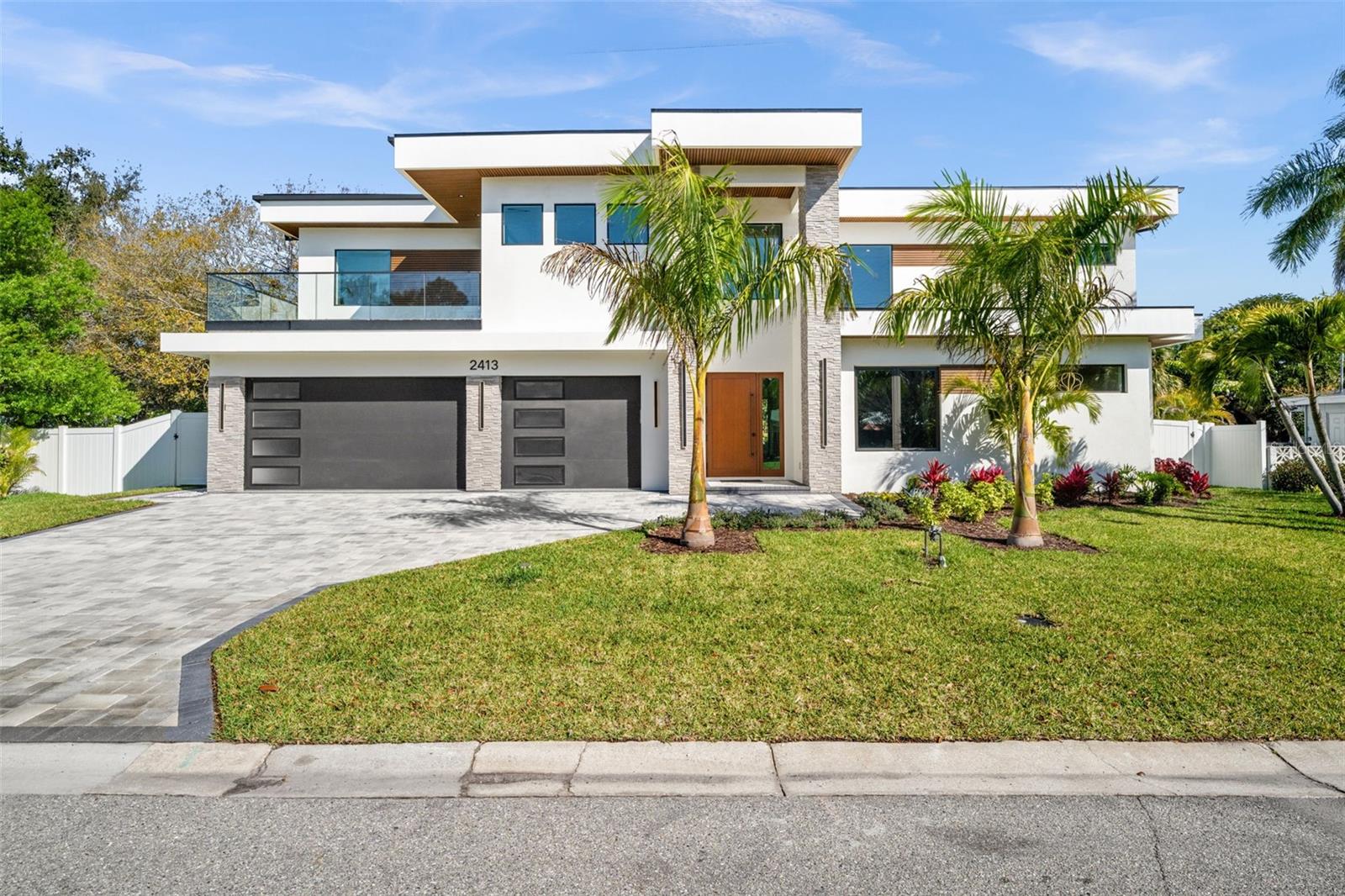 SOUTH GATE - Residential