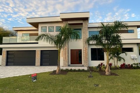 Photo of 2413 Clematis Street, Sarasota, FL 34239 (MLS # N6141220)