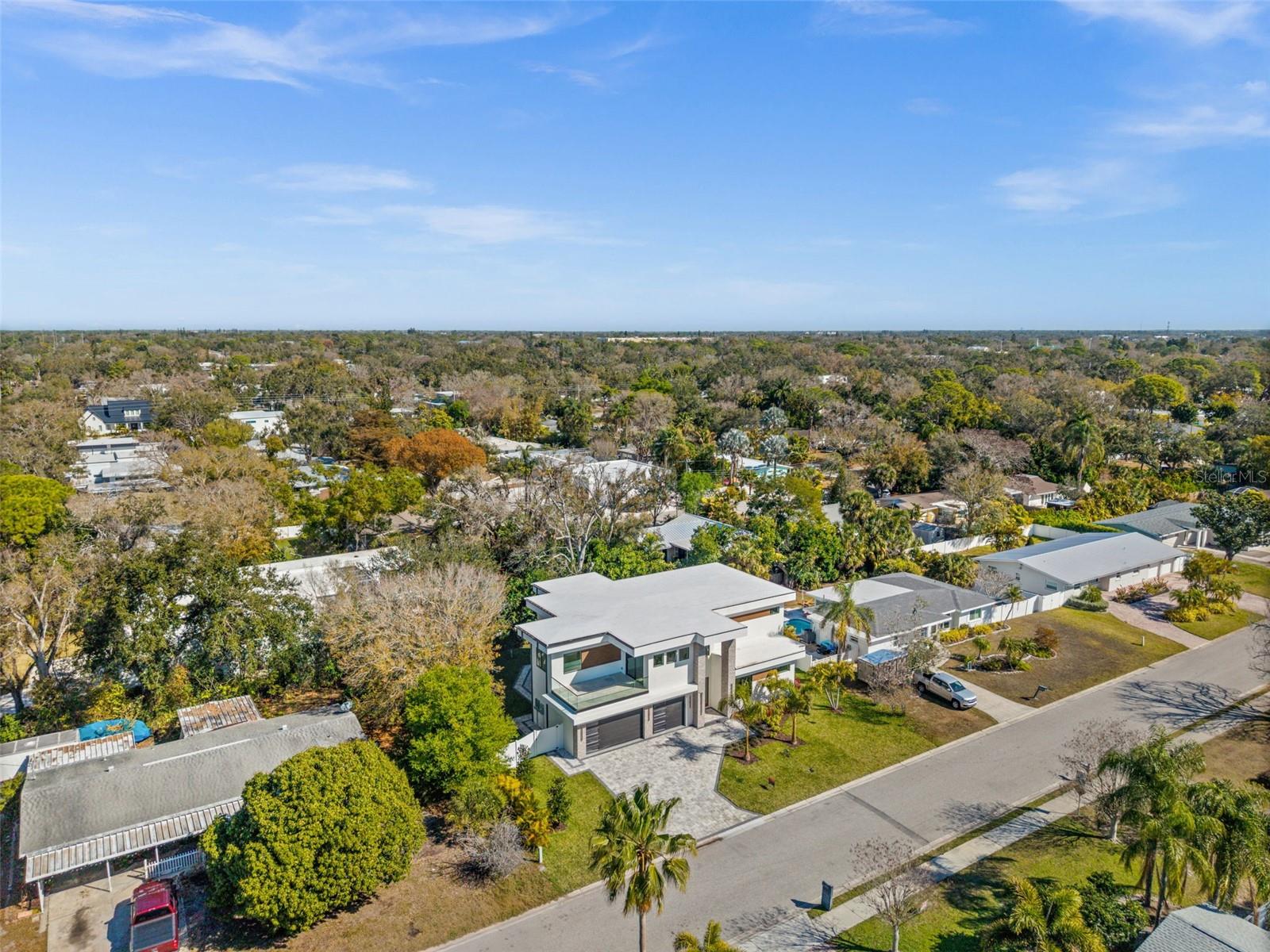 SOUTH GATE - Residential