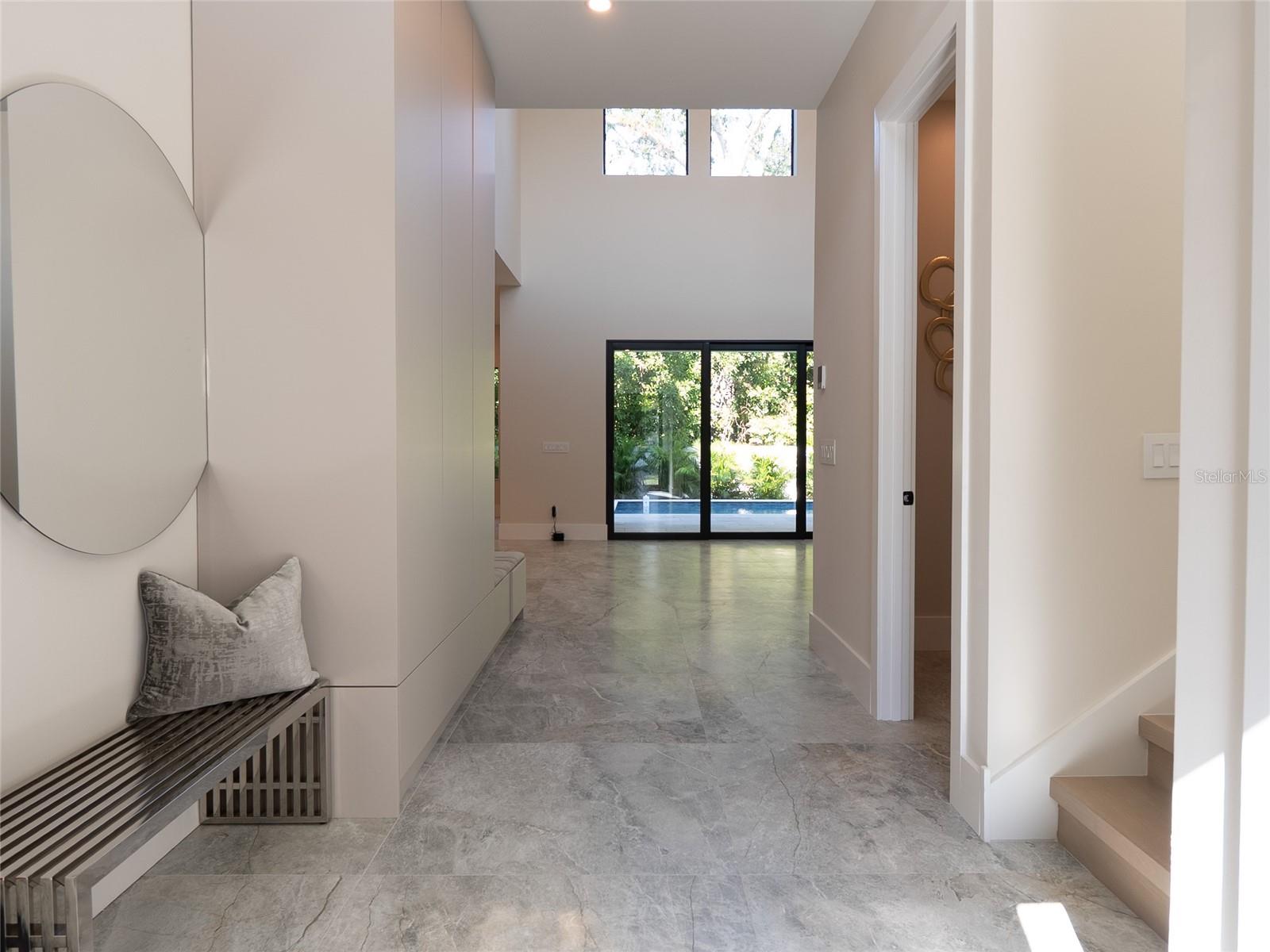 SOUTH GATE - Residential