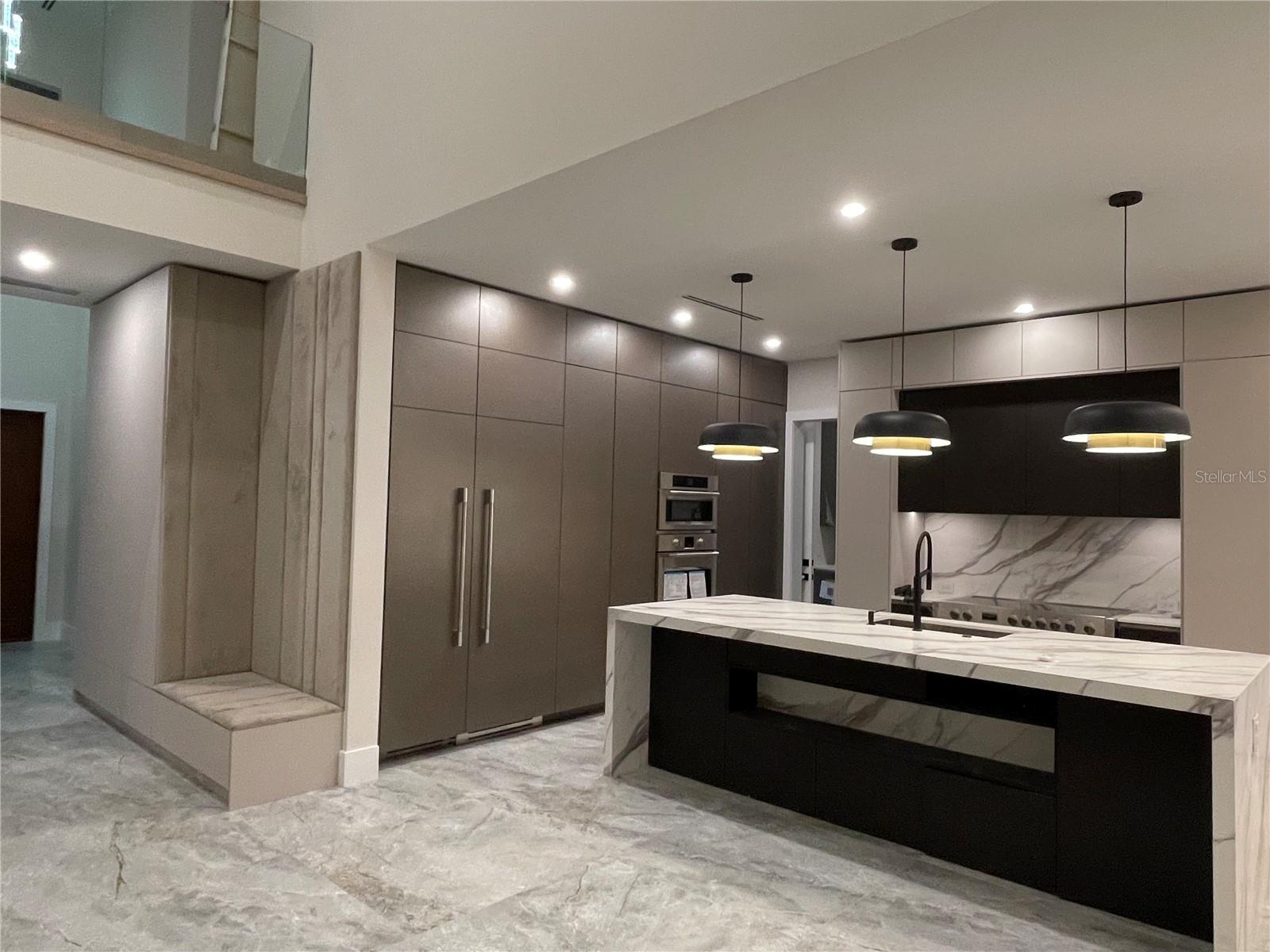 SOUTH GATE - Residential