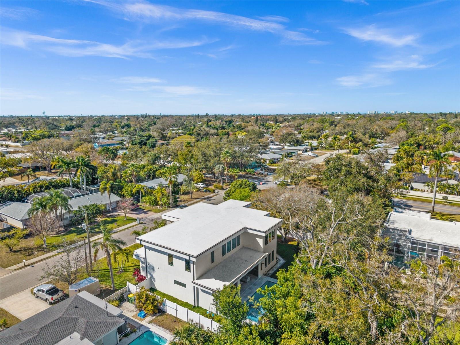 SOUTH GATE - Residential