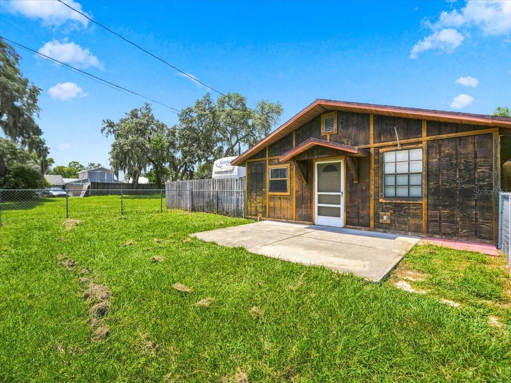 Photo of 12823 Buckeye Drive, Hudson, FL 34669 (MLS # W7889072)