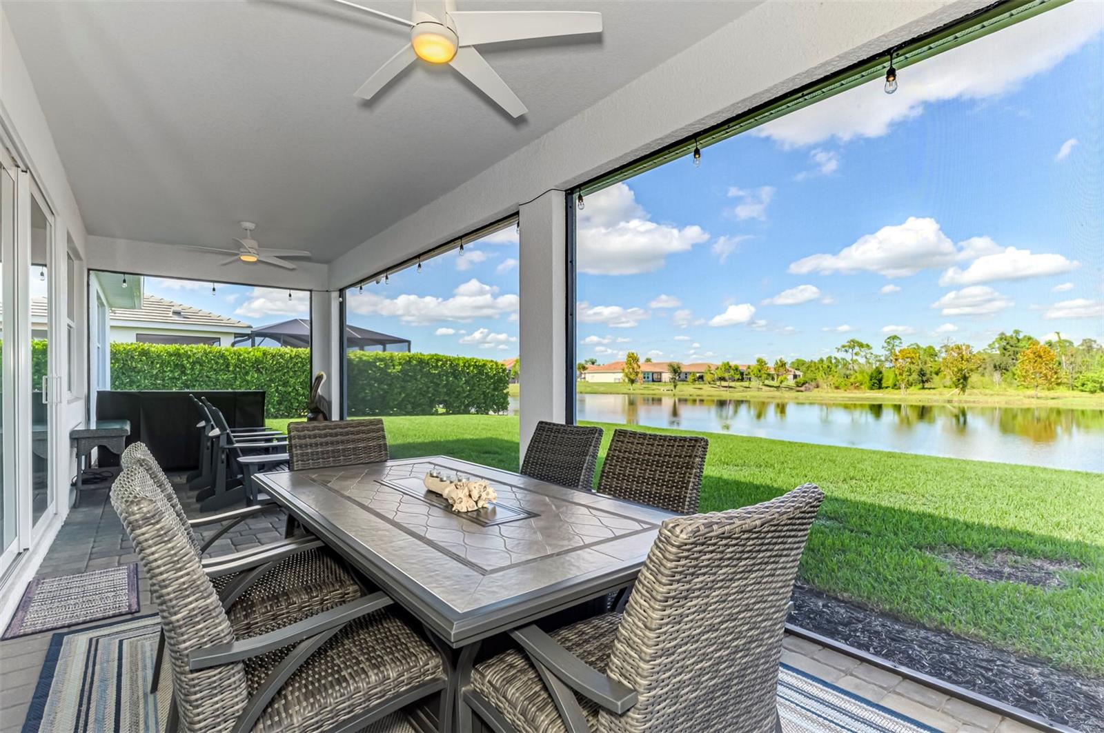 VENICE WOODLANDS PH 1 - Residential