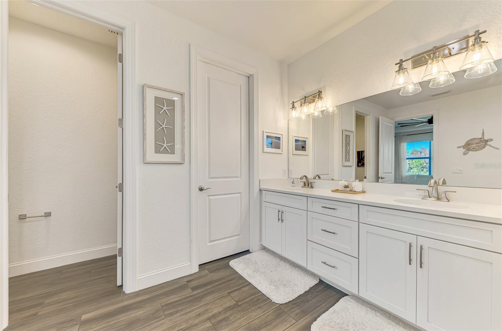 VENICE WOODLANDS PH 1 - Residential