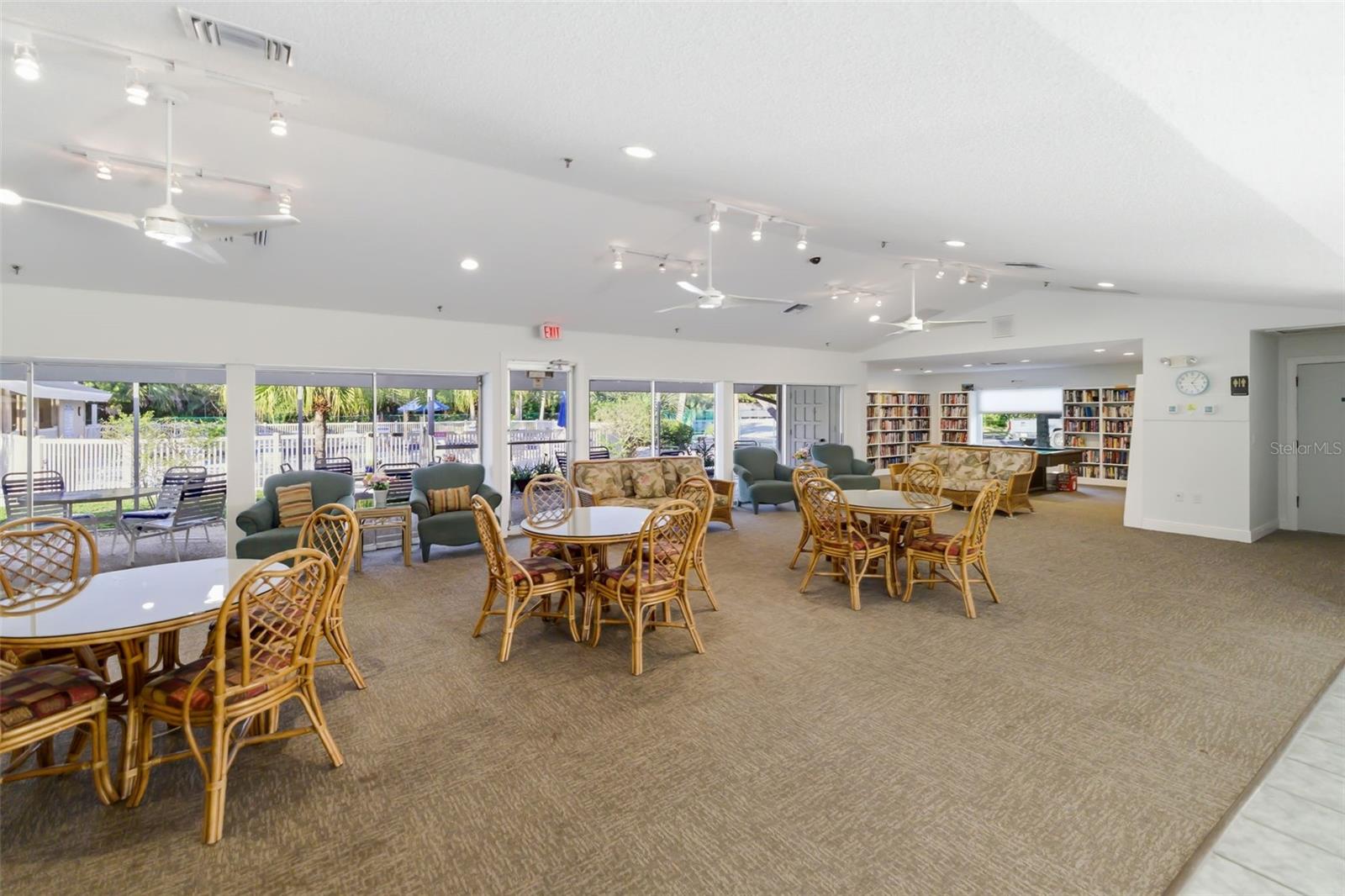 VILLAGE GARDENS PH 1 - Residential