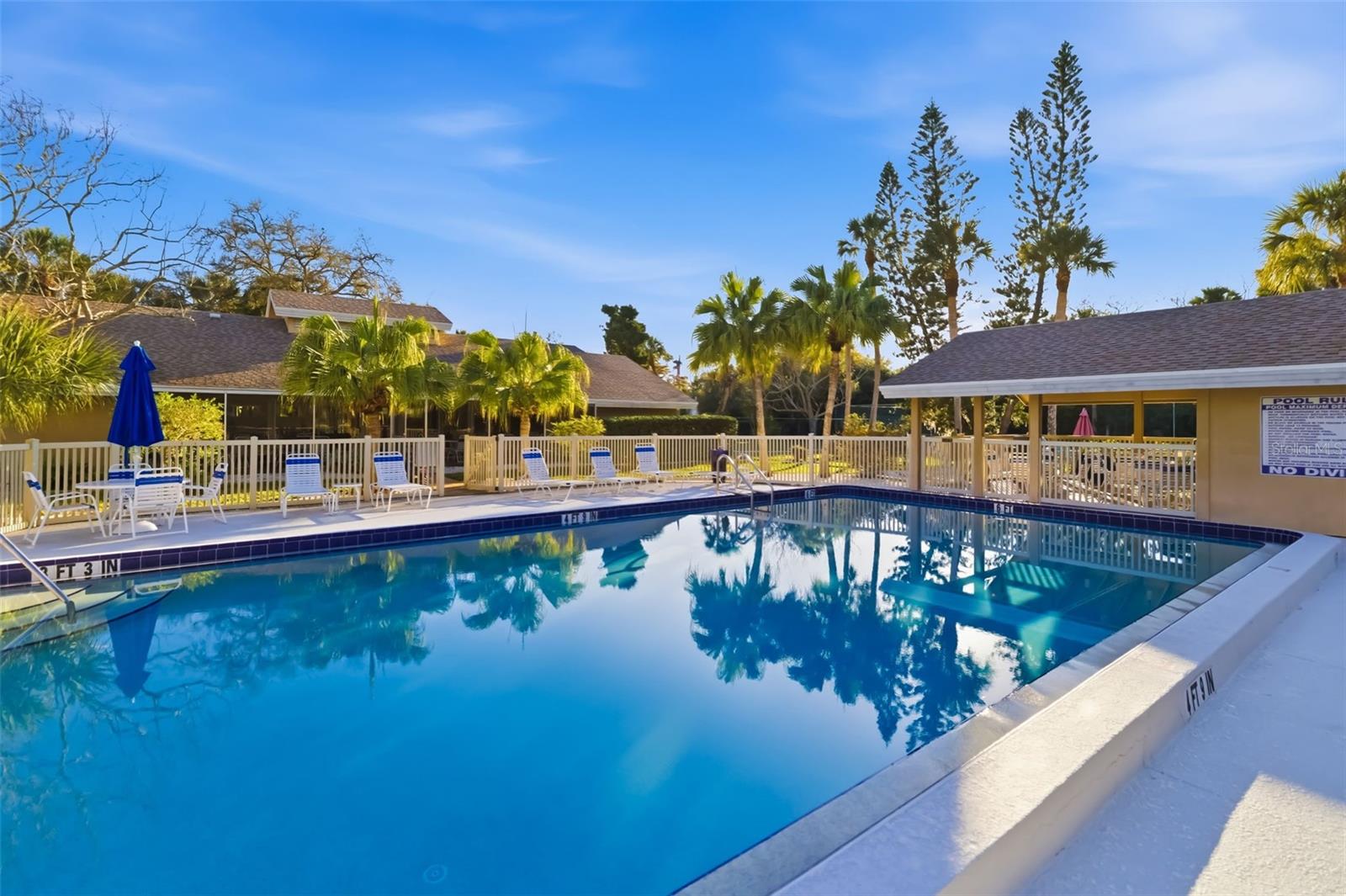 VILLAGE GARDENS PH 1 - Residential