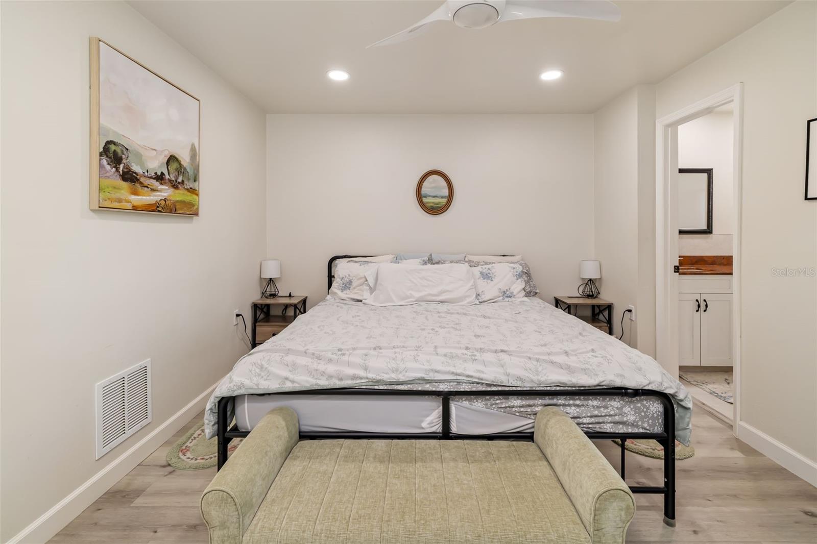 VILLAGE GARDENS PH 1 - Residential