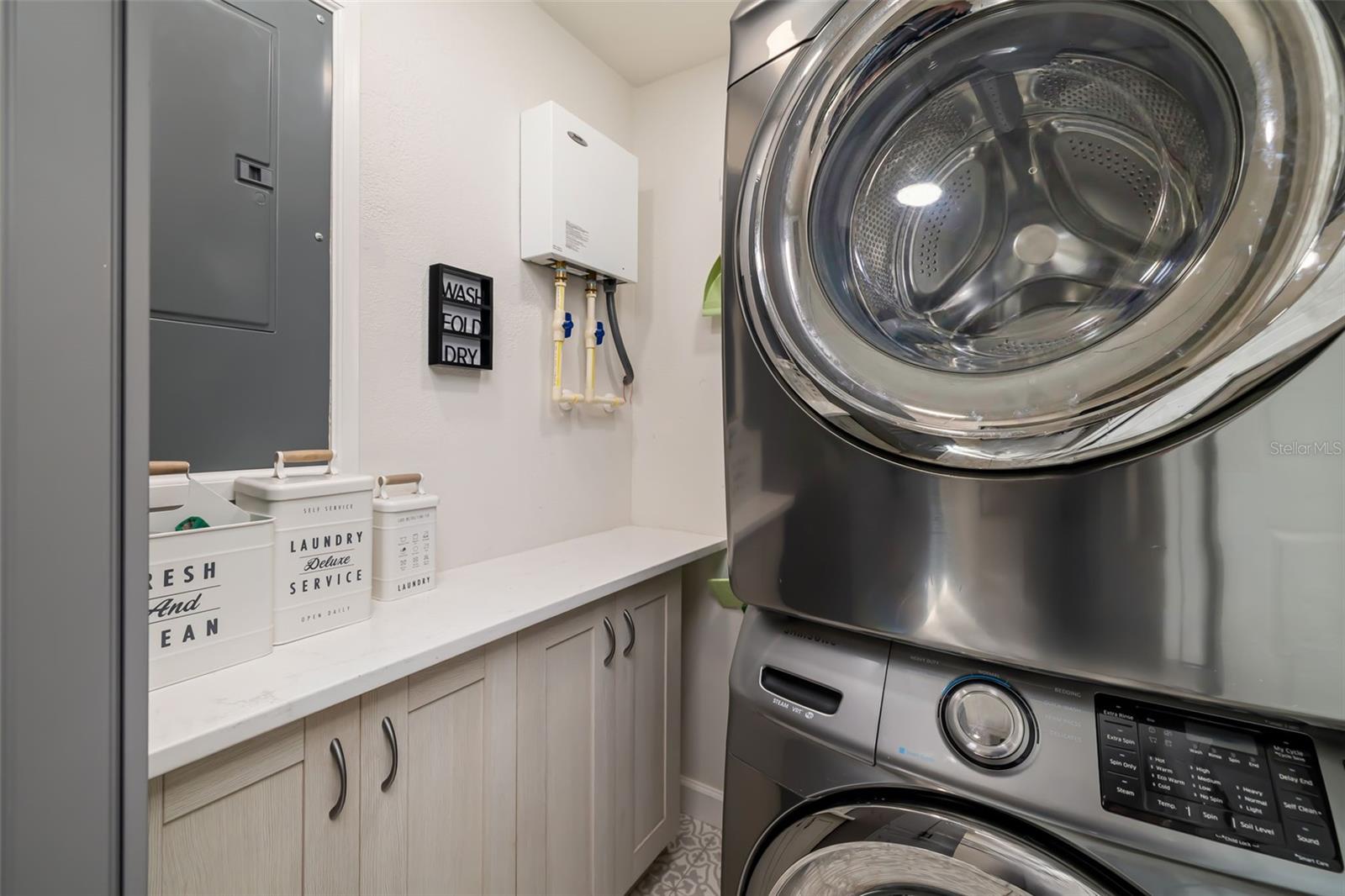 VILLAGE GARDENS PH 1 - Residential