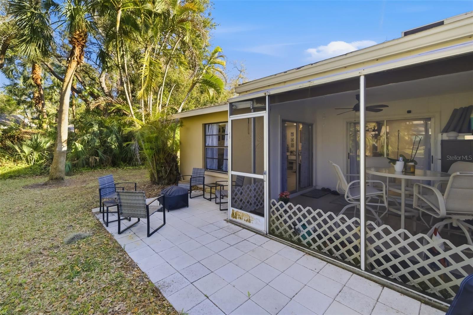 VILLAGE GARDENS PH 1 - Residential