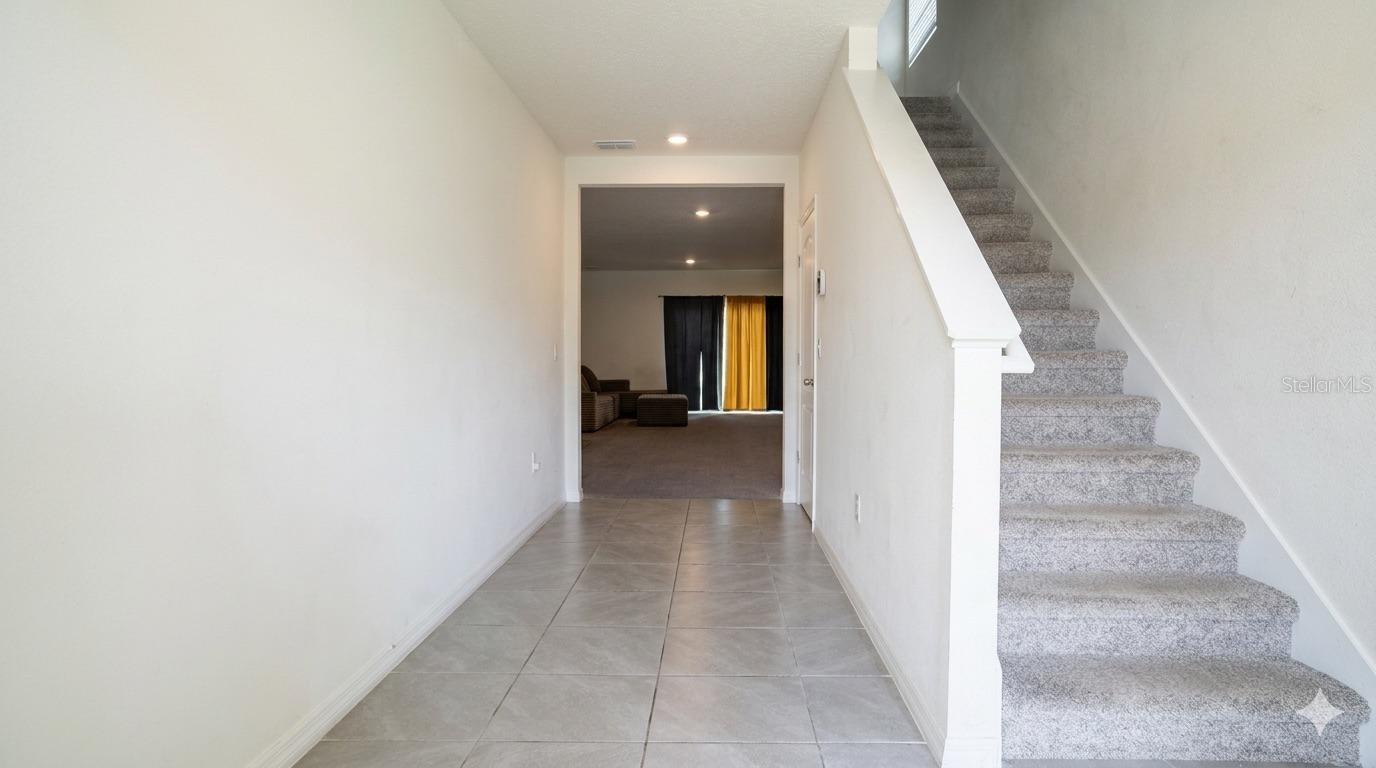 2826 WATERLILY WAY