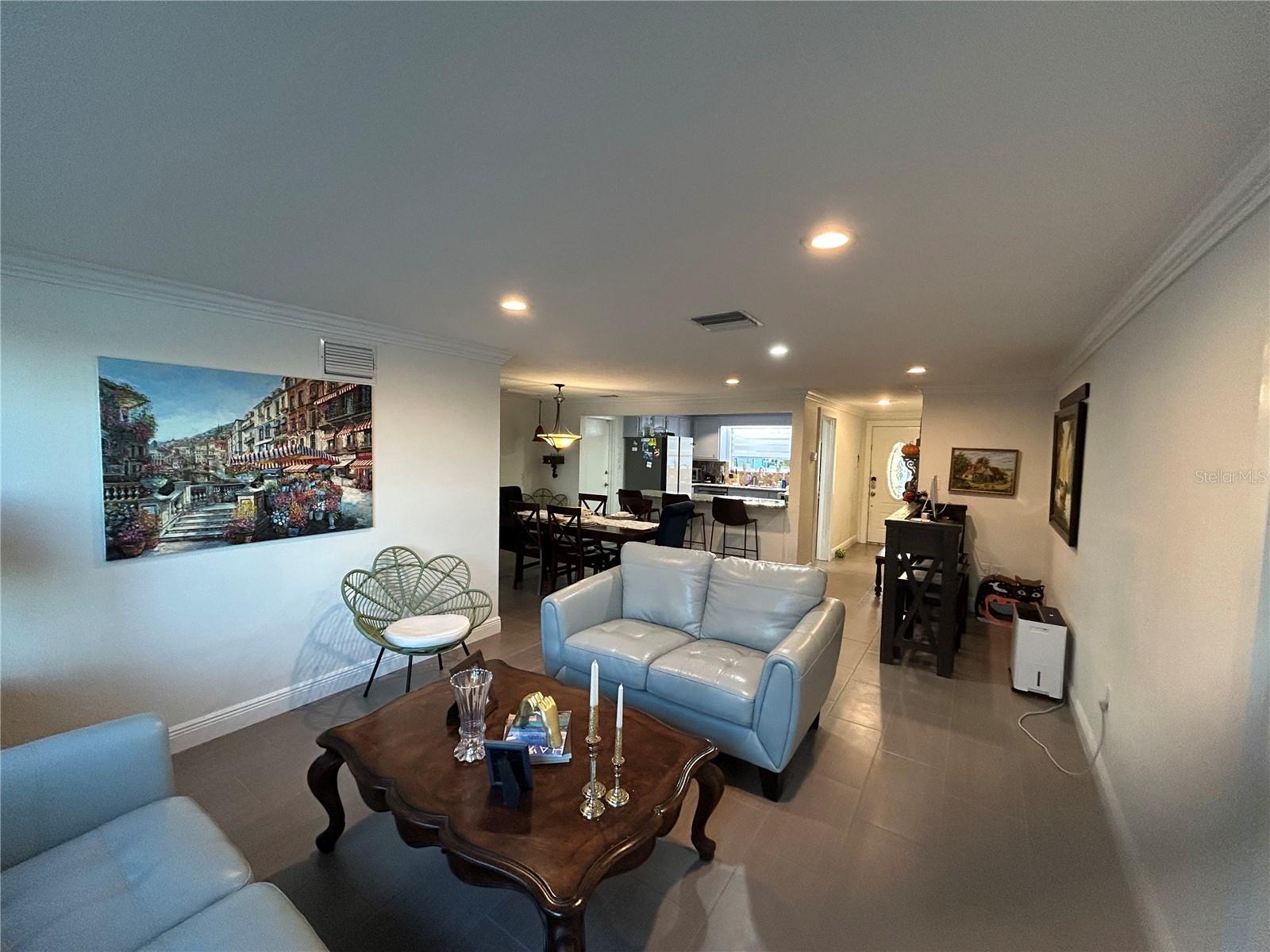 JASMINE LAKES - Residential Lease