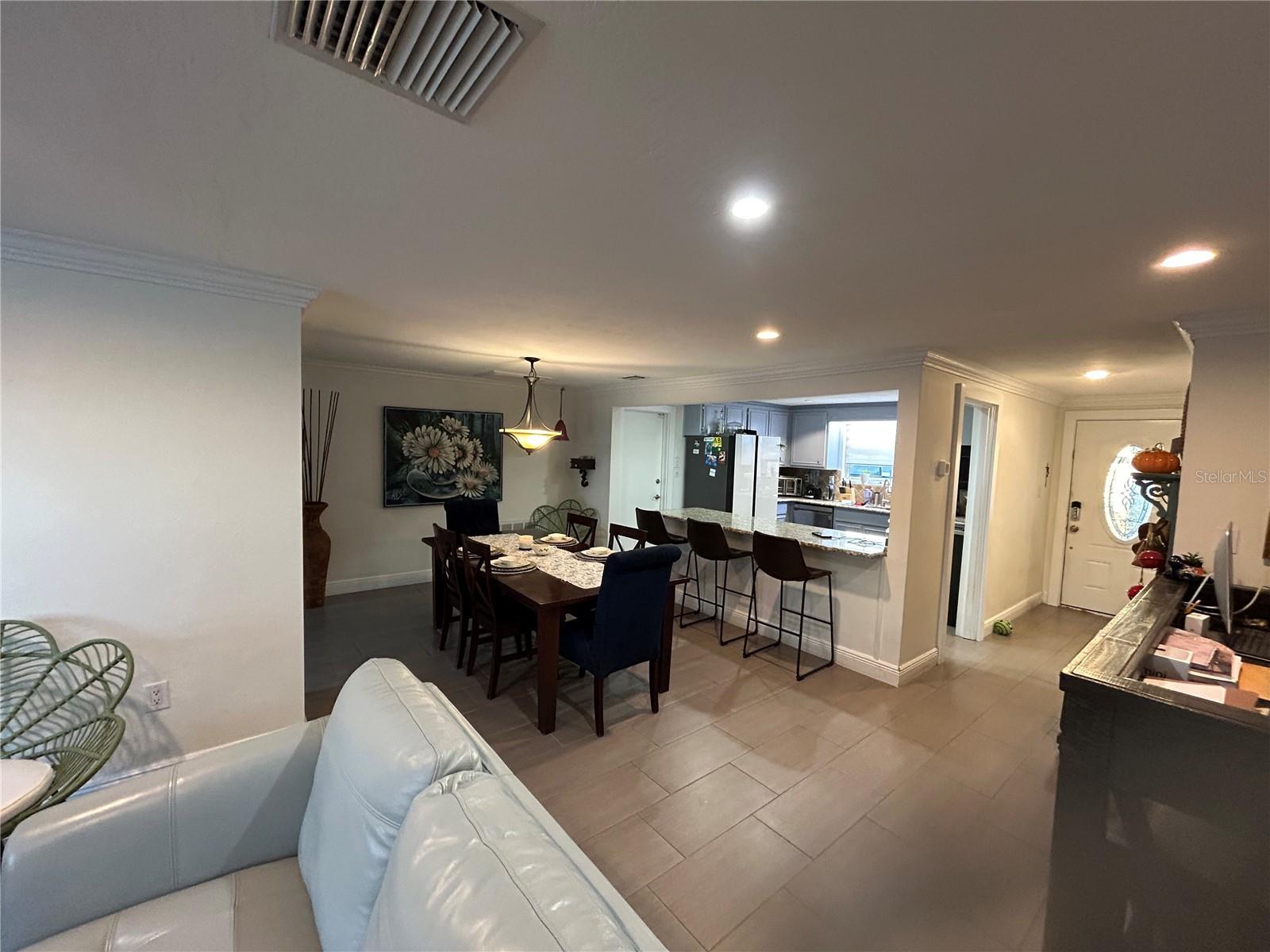 JASMINE LAKES - Residential Lease