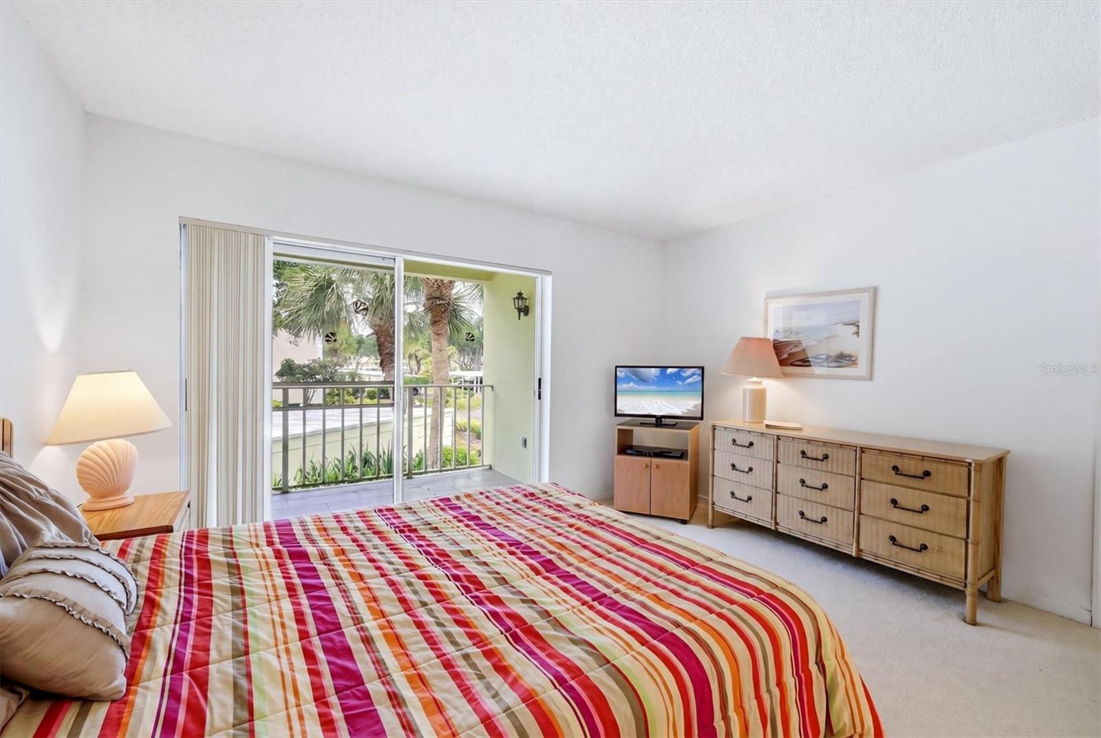 FARMINGTON VISTAS - Residential