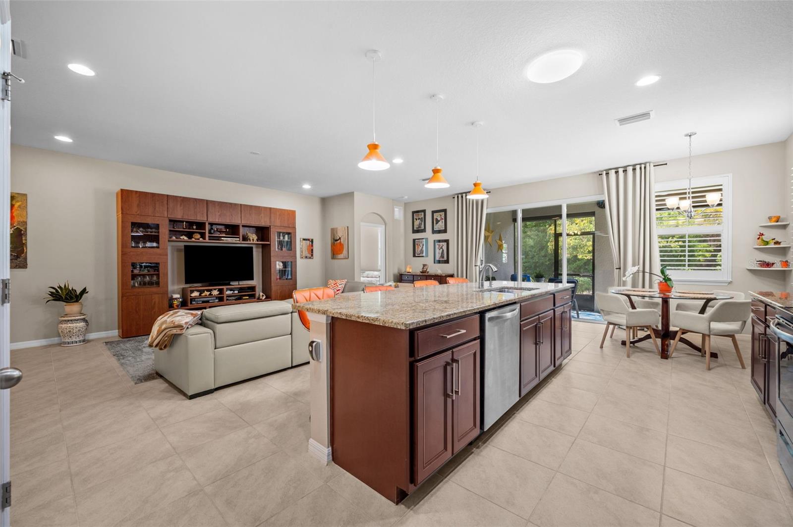 BAY LANDING - Residential