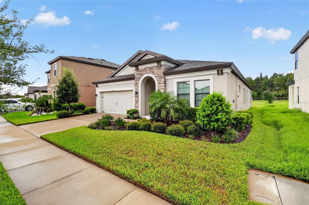 Photo of 12635 Shetland Walk Drive, Lithia, FL 33547 (MLS # TB8541705)