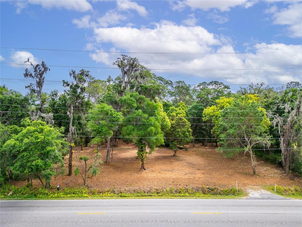 Photo of Turkey Creek, Plant City, FL 33566 (MLS # TB8426706)
