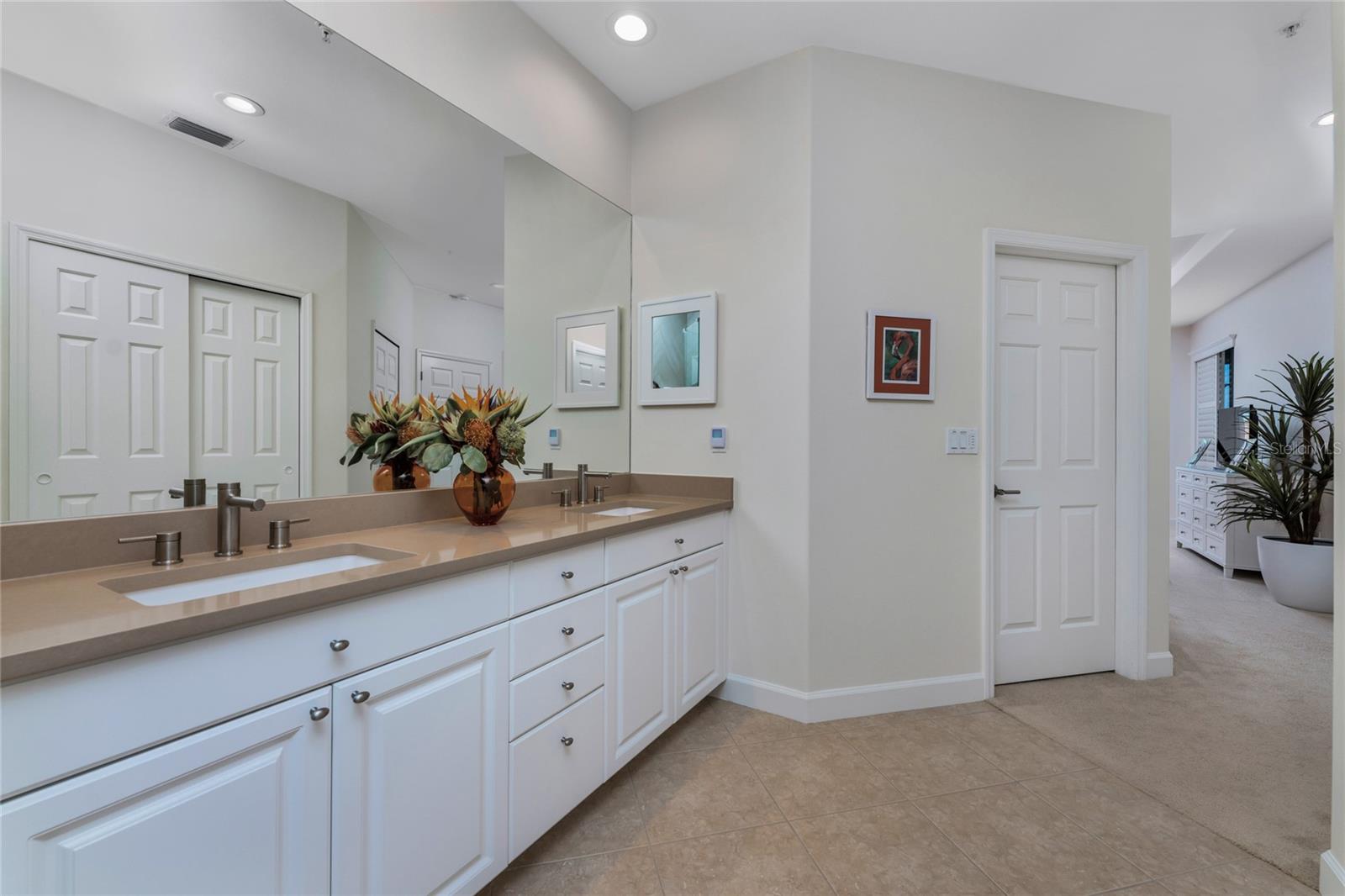 TOPAZ COVE CONDO - Residential