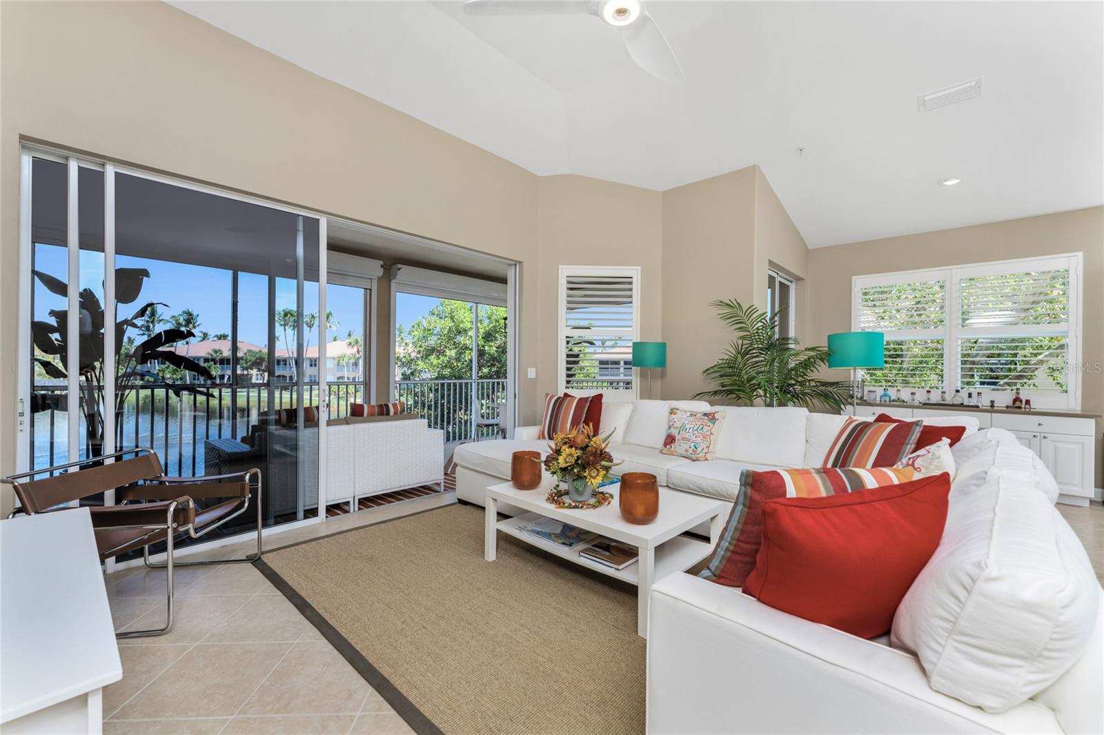 TOPAZ COVE CONDO - Residential