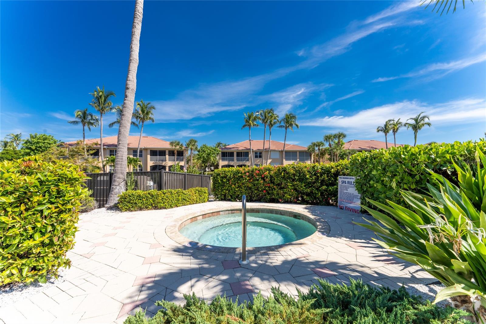 TOPAZ COVE CONDO - Residential