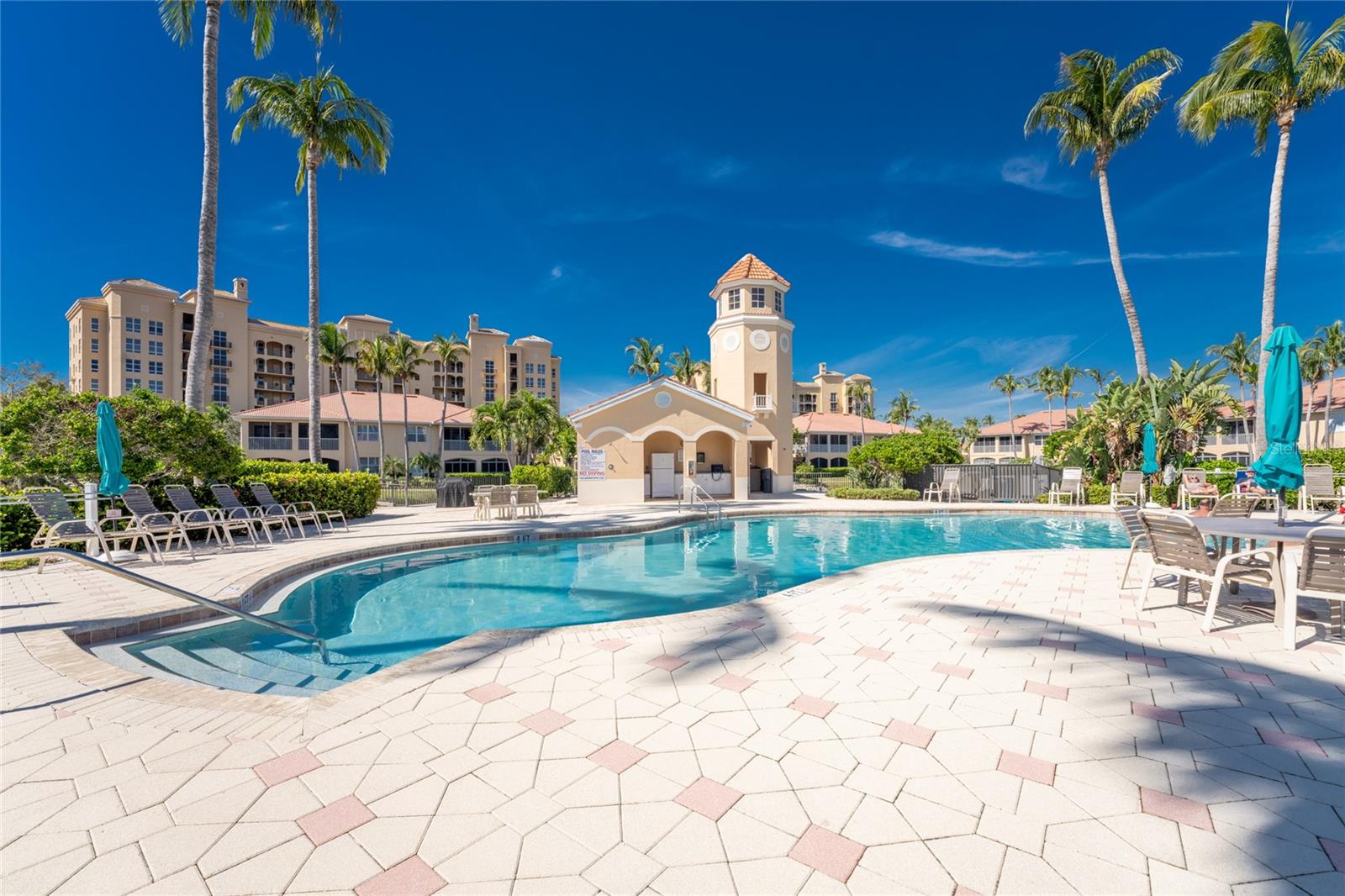 TOPAZ COVE CONDO - Residential