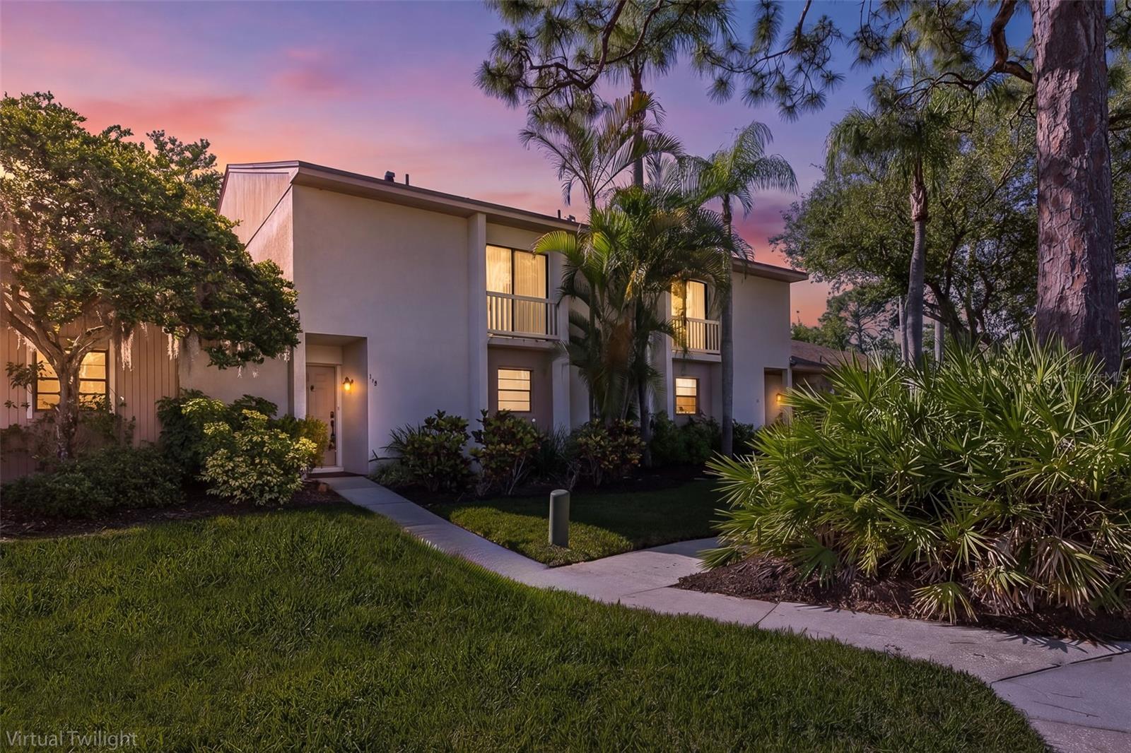 EAST LAKE WOODLANDS CLUSTER HOMES - Residential