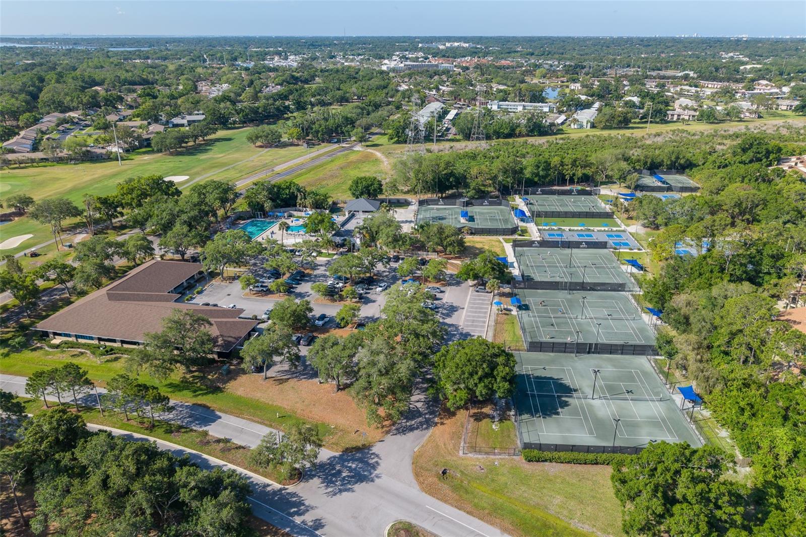 EAST LAKE WOODLANDS CLUSTER HOMES - Residential