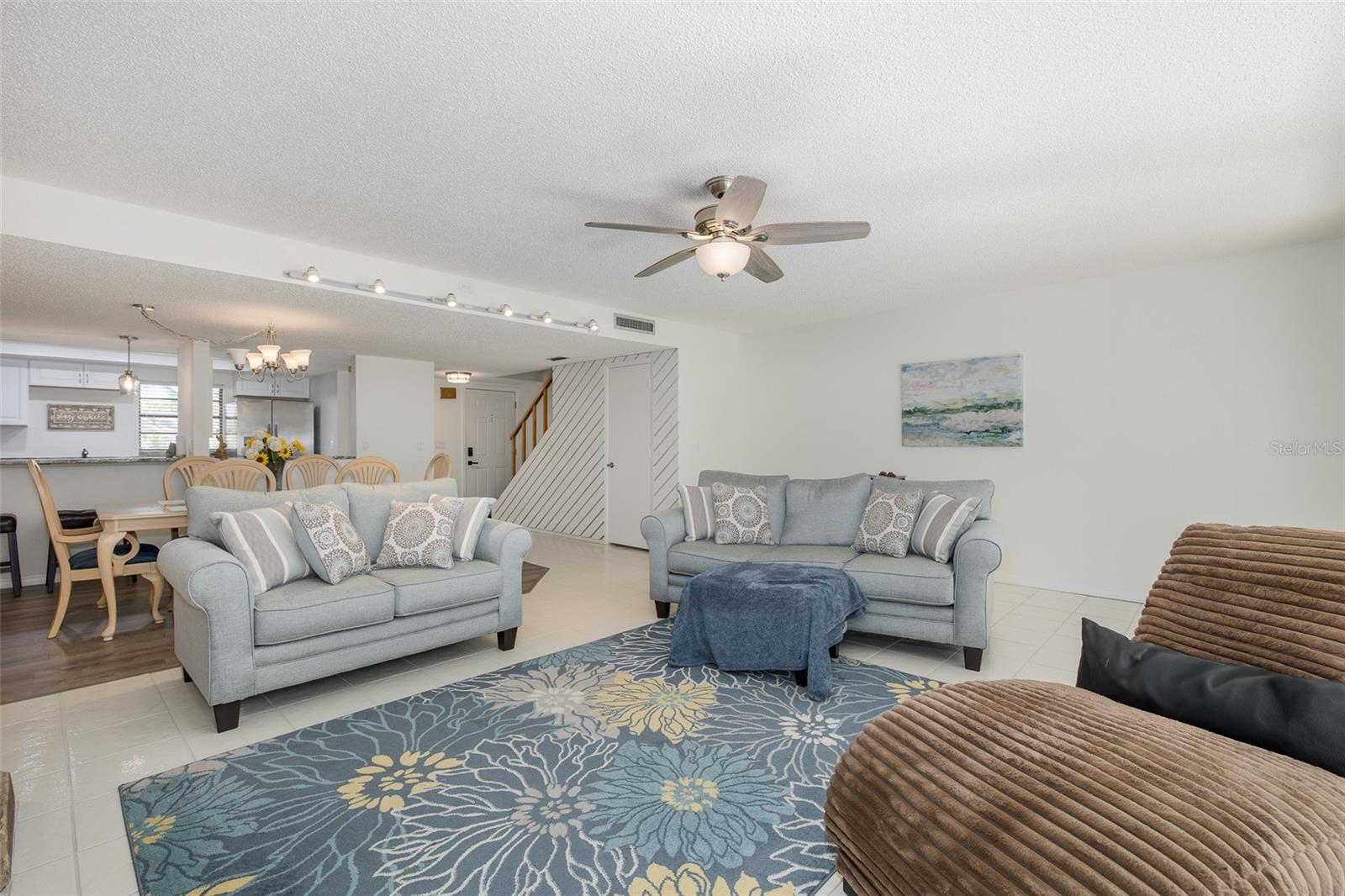 EAST LAKE WOODLANDS CLUSTER HOMES - Residential