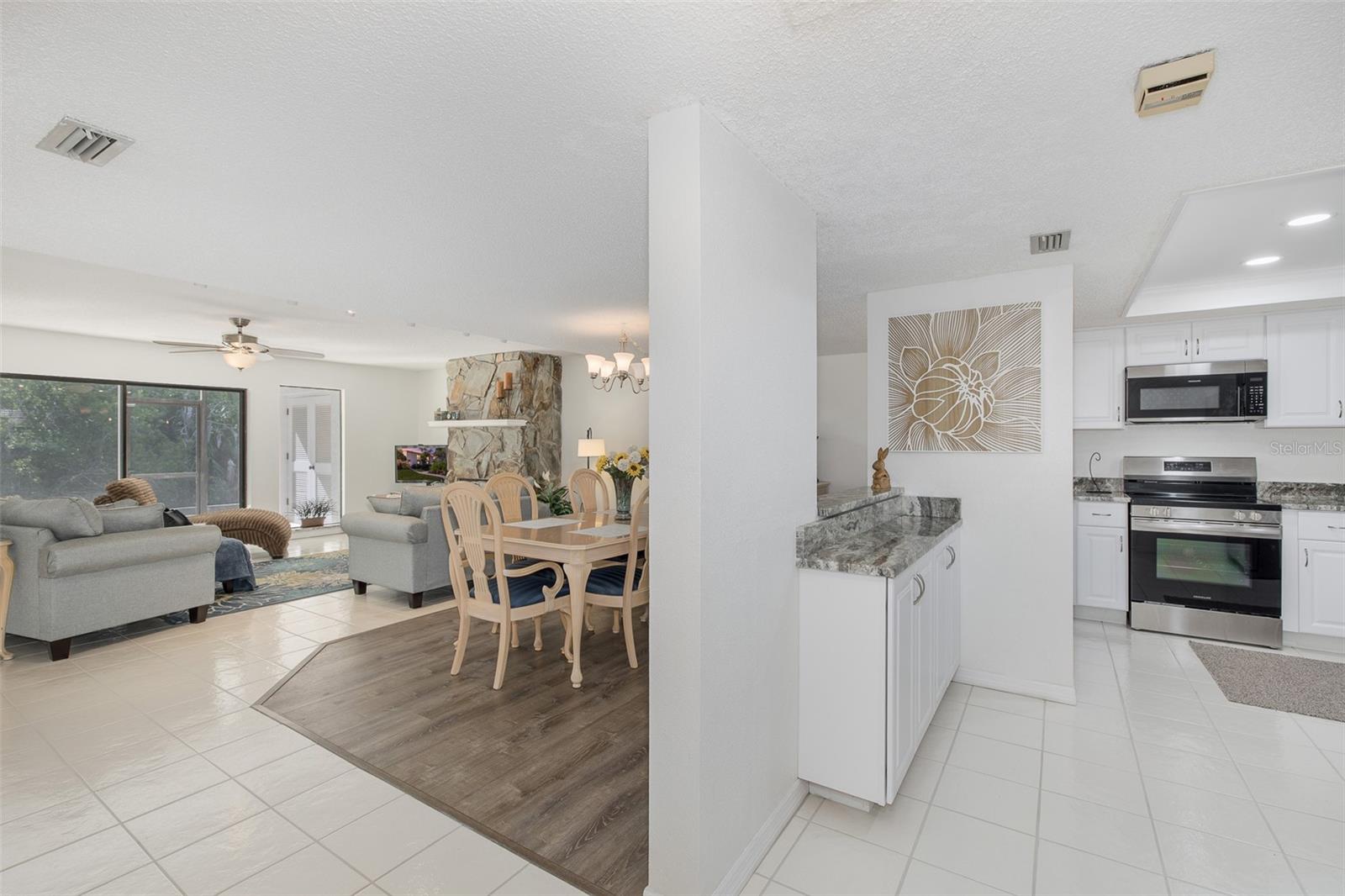 EAST LAKE WOODLANDS CLUSTER HOMES - Residential