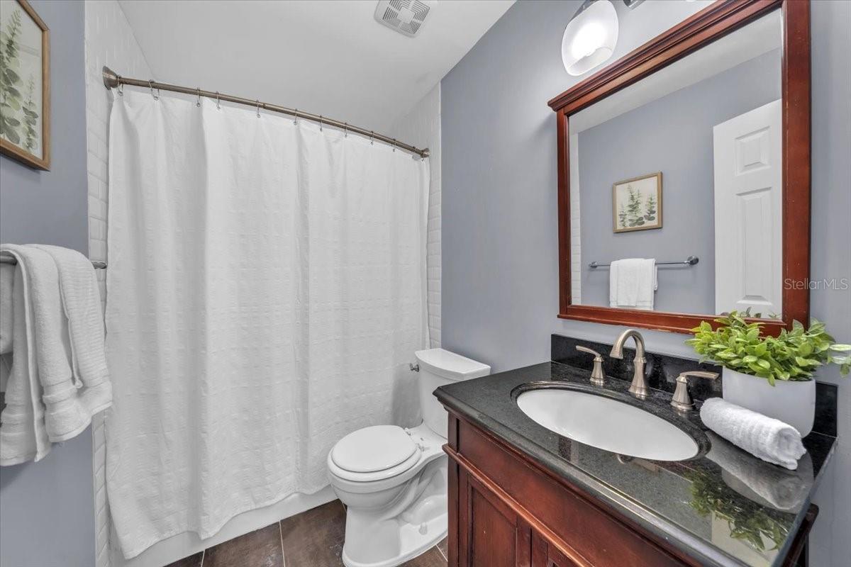 BAY BLUFF - Residential