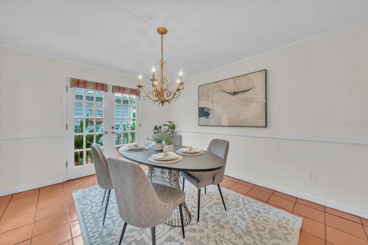 BAY BLUFF - Residential